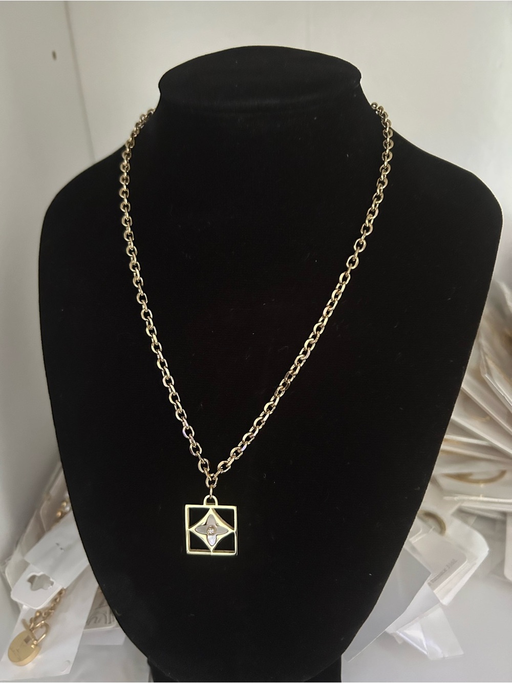 Gold-Tone Pendant Necklace with Star Motif - Women Jewelry